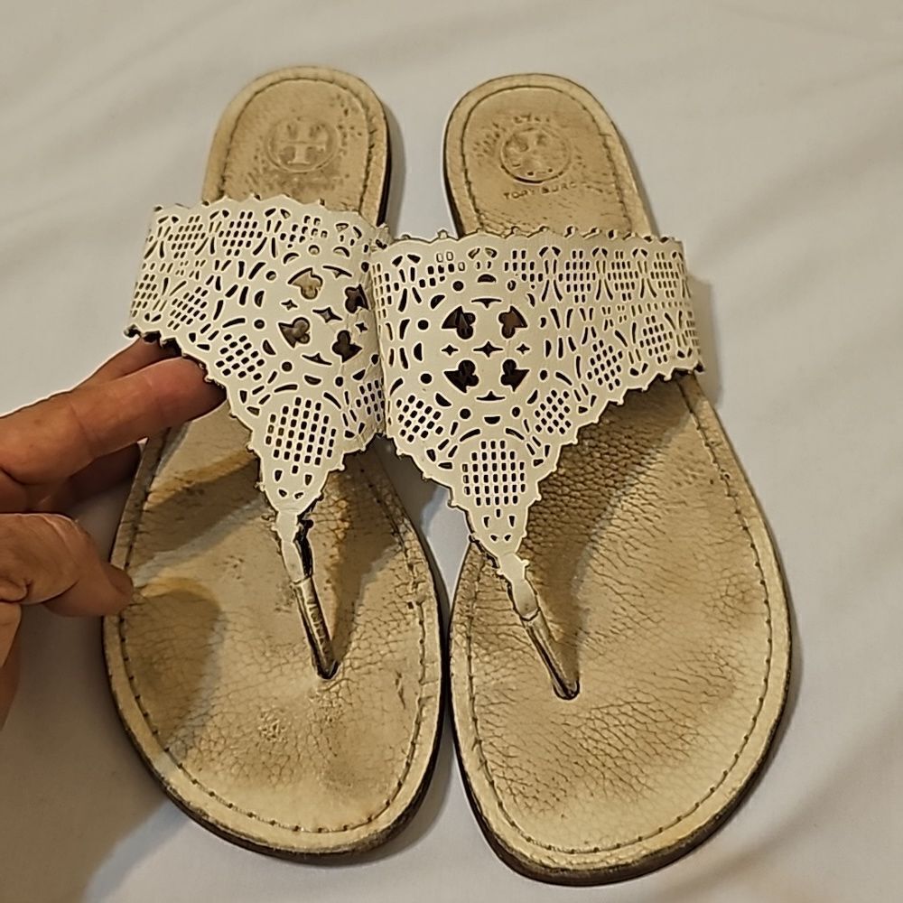 Tory Burch Sandals white leather sandals size 10